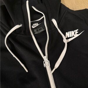Nike Black and White Women's Jacket